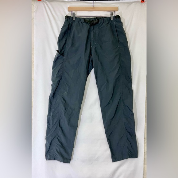 Patagonia Men's Black activewear pants, size medium - Picture 1 of 11